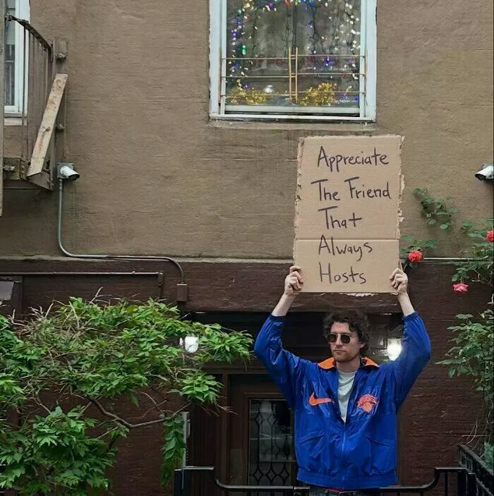 The dude with the sign his best messages - #28 