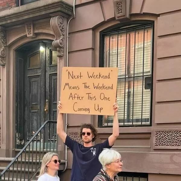 The dude with the sign his best messages - #29 