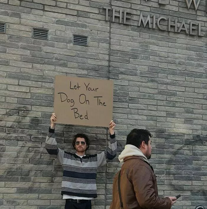 The dude with the sign his best messages - #43 