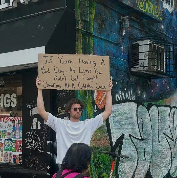 The dude with the sign his best messages - #45 