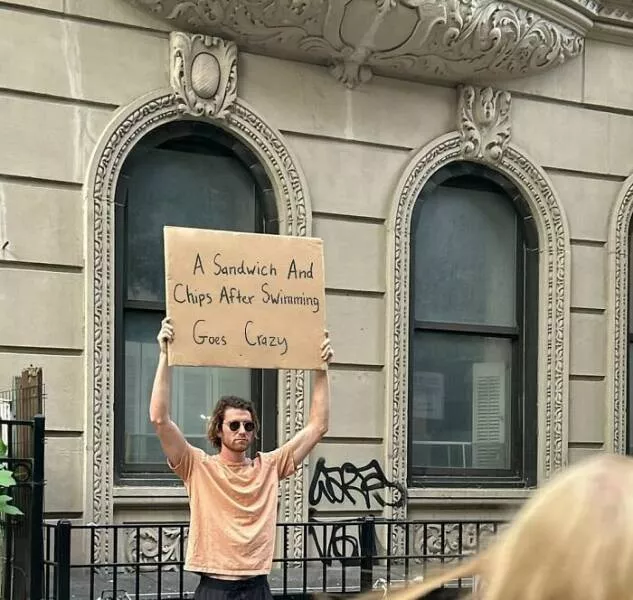 The dude with the sign his best messages - #8 