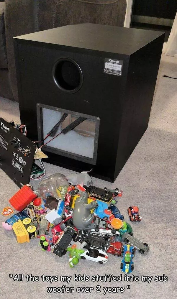 Tiny humans big messes a chaos album - #12 