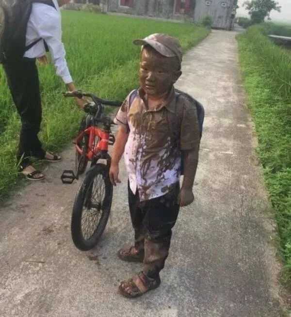 Tiny humans big messes a chaos album - #18 