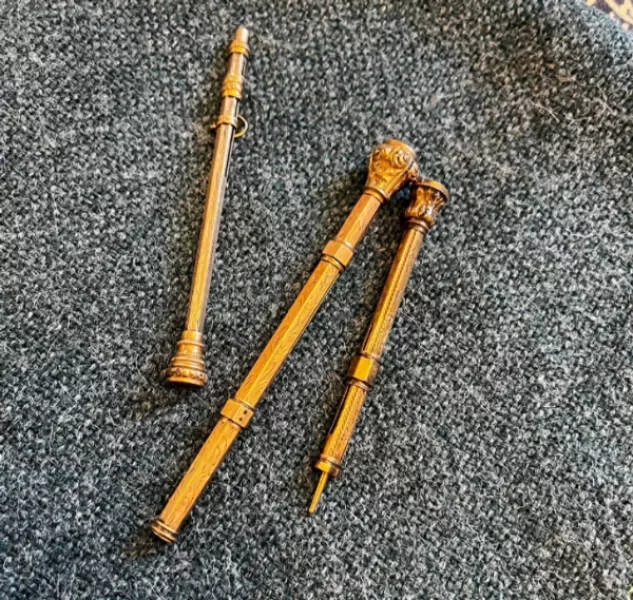 Mysterious finds the web couldnt ignore - #12 These metal tubes were found at my grandmother’s house Mysterious finds the web couldnt ignore - #12 These metal tubes were found at my grandmother’s house