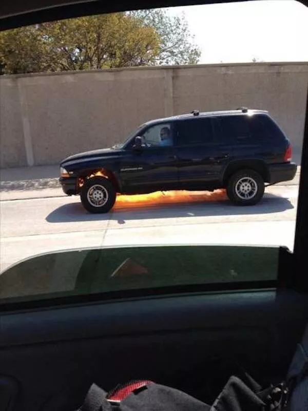 Car fails a gallery of bad luck on wheels - #21 