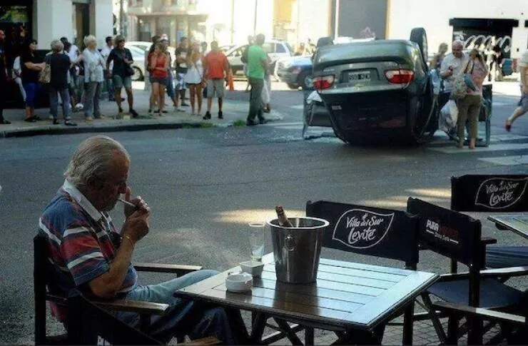 Car fails a gallery of bad luck on wheels - #3 