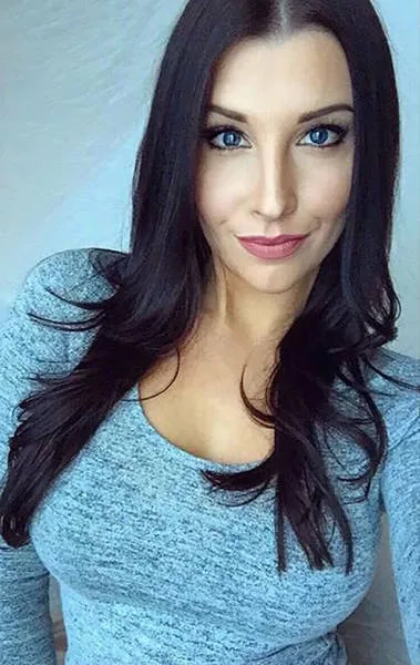 Amber balcaen talented female nascar driver - #14 