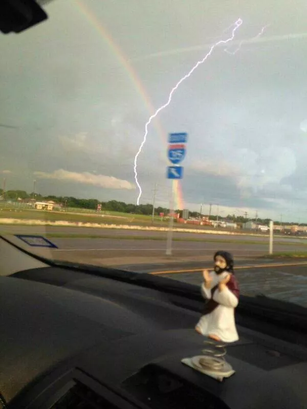 Perfect timing a gallery of lucky shots - #23 