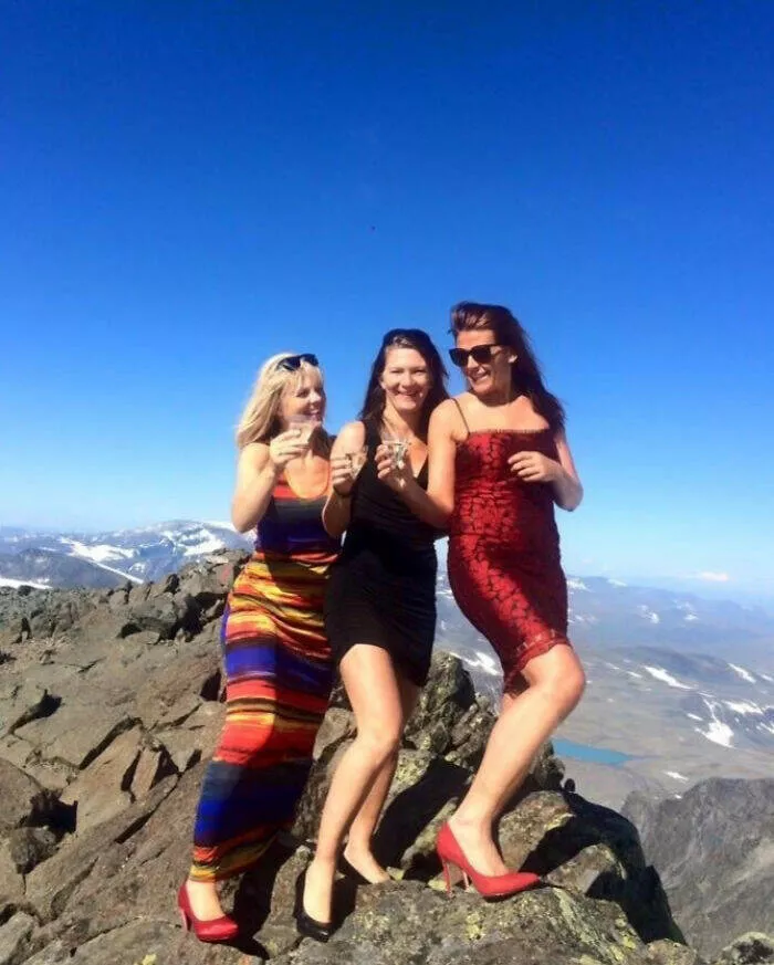 Funny vacation pictures a hilarious trip - #28 My aunt and her friends on a mountain climbing trip