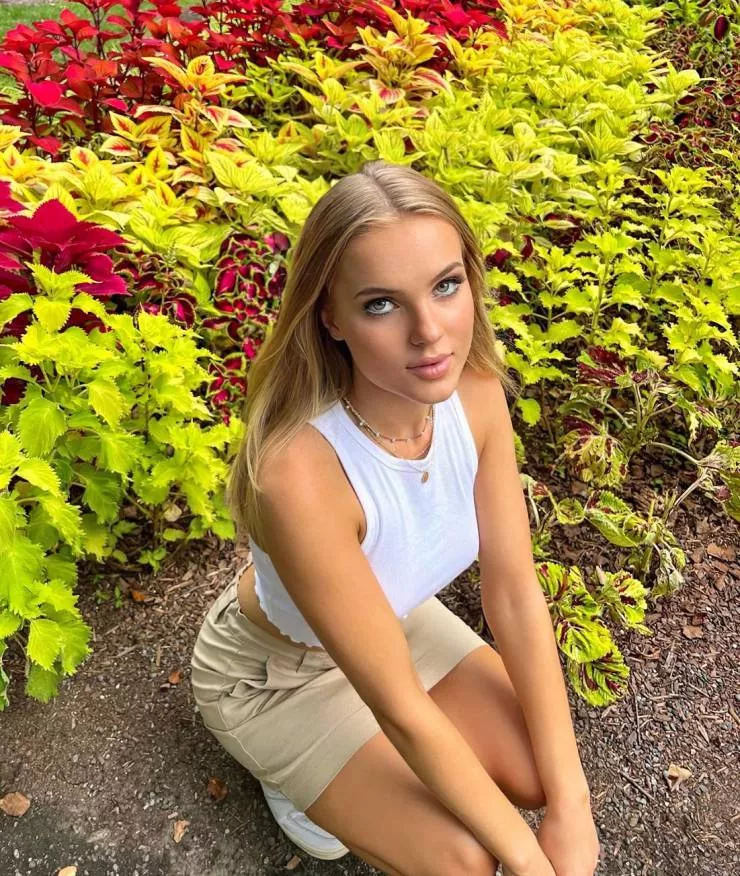 Hot thighs and sexy legs