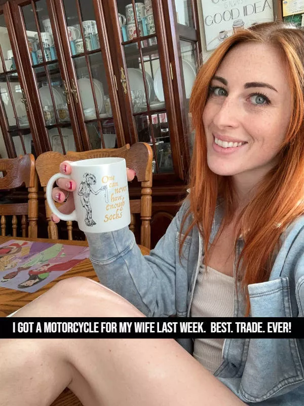 Girls with a sexy sense of humor - #7 