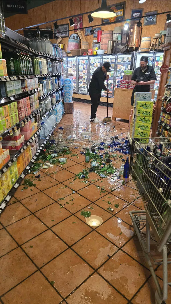 Feeling bad these folks have it worse - #8 A shelf of glass bottles collapsed three minutes to clock-out Feeling bad these folks have it worse - #8 A shelf of glass bottles collapsed three minutes to clock-out