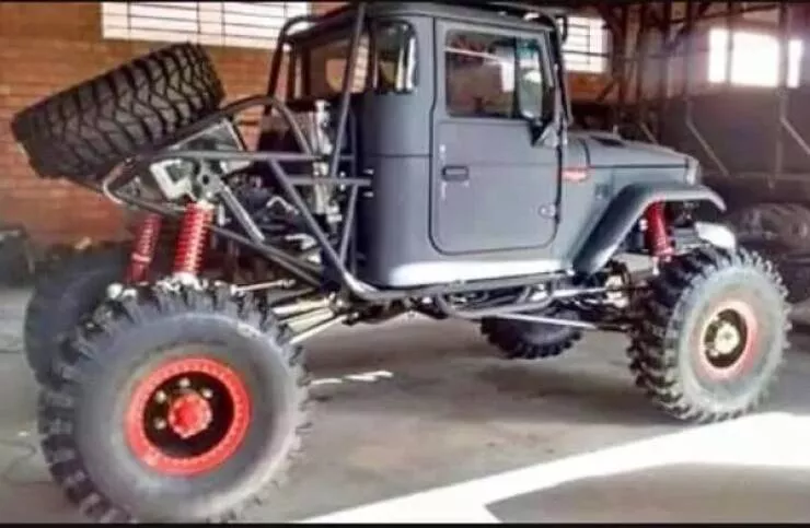 Impressive trucks built to dominate - #10 