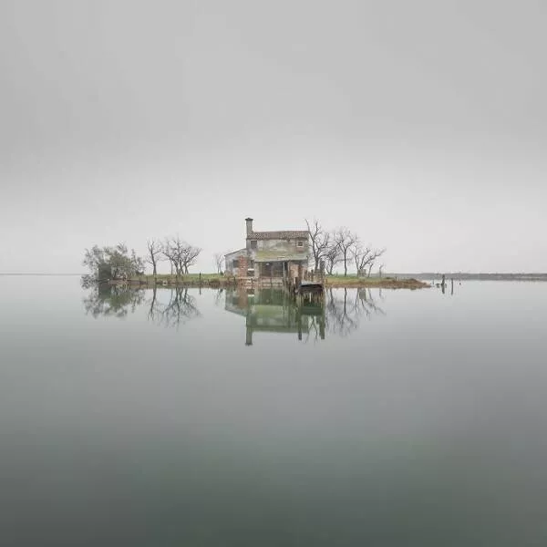 Meilleures photos couleur du concours refocus - #11 Un sentiment de solitude au milieu de nulle part