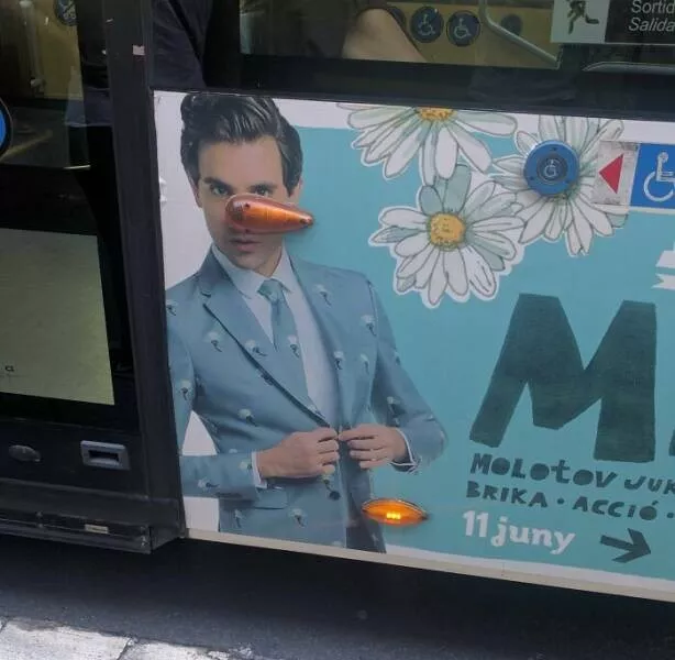 Funniest ad placements that went terribly wrong - #9 