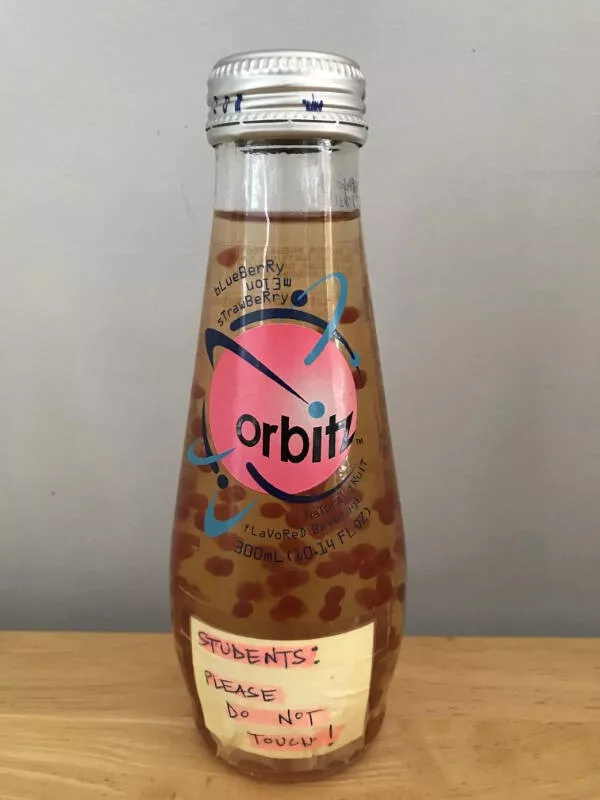 Incredible photos that are worth sharing - #15 A 1997 Orbitz beverage, still frozen in time Incredible photos that are worth sharing - #15 A 1997 Orbitz beverage, still frozen in time