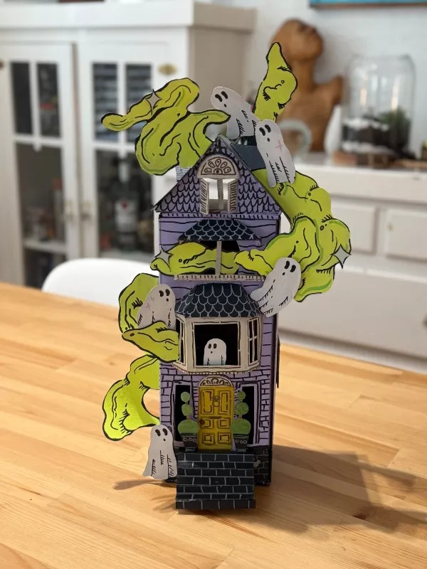 Autumnal vibes and spooky times - #8 An incredible handmade paper haunted house Autumnal vibes and spooky times - #8 An incredible handmade paper haunted house