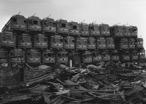 Ces lieux abandonnes qui valent le detour - #16 Le cimetière de tramways en Californie