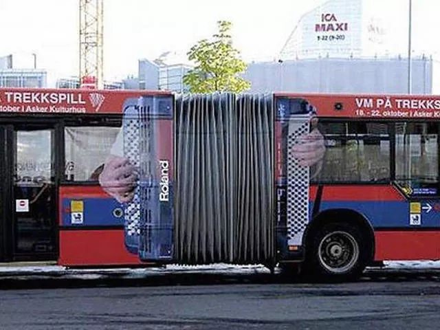 Top 25 of the most creative bus advertisements - #1 