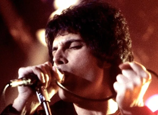 Mind blowing facts to supercharge your brain - #17 Freddie Mercury was born with 4 extra upper teeth