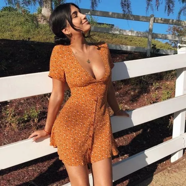 Sundresses the epitome of summer sensuality - #13 