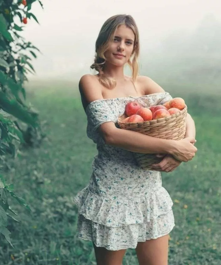 Sundresses the epitome of summer sensuality - #17 