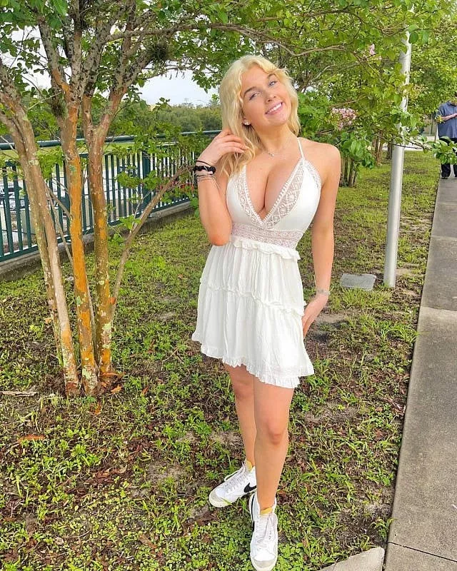 Sundresses the epitome of summer sensuality - #5 
