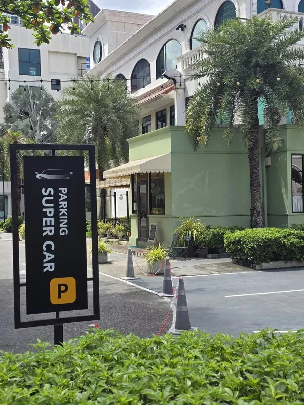This is guaranteed to grab your attention - #6 A strip mall with a dedicated supercar parking lot