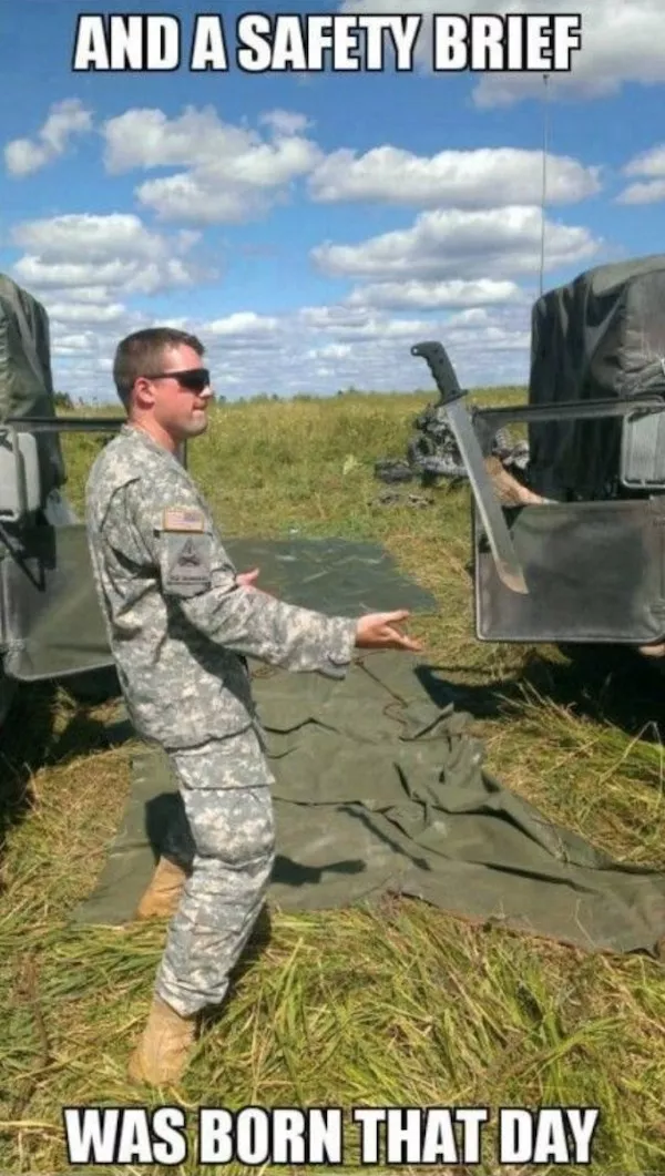 The absurd humor of military life - #1 