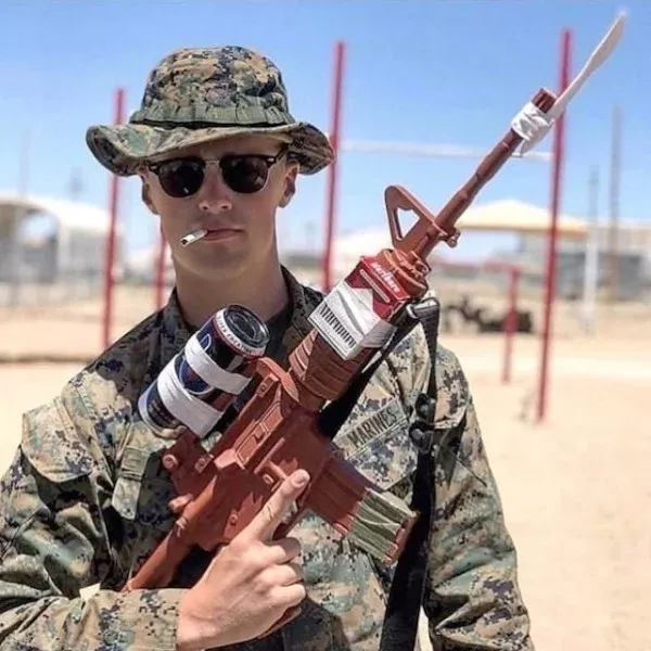 The absurd humor of military life - #3 