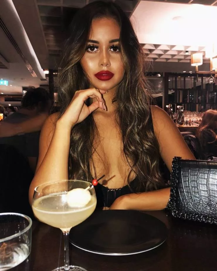 The sexy allure of lipstick - #16 