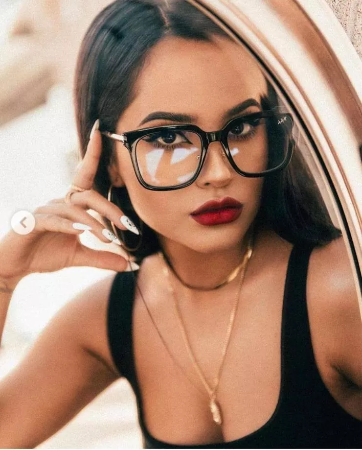 The sexy allure of lipstick - #18 
