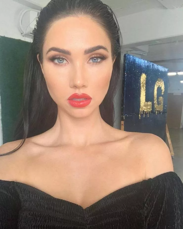 Le charme sexy du rouge a levres - #25 