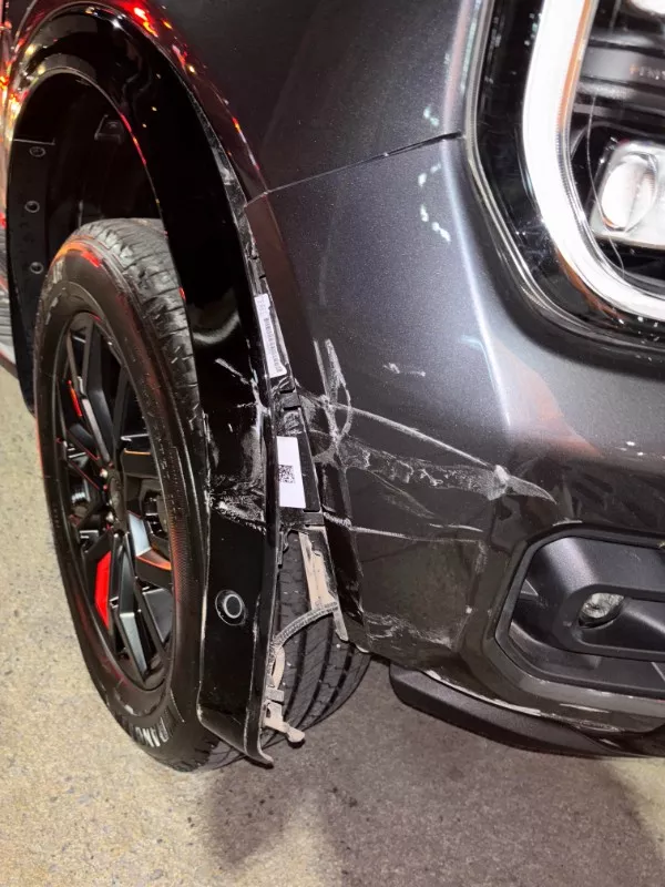 Bienvenue dans une journee de malchance - #15 Ma voiture percutée par un chauffard