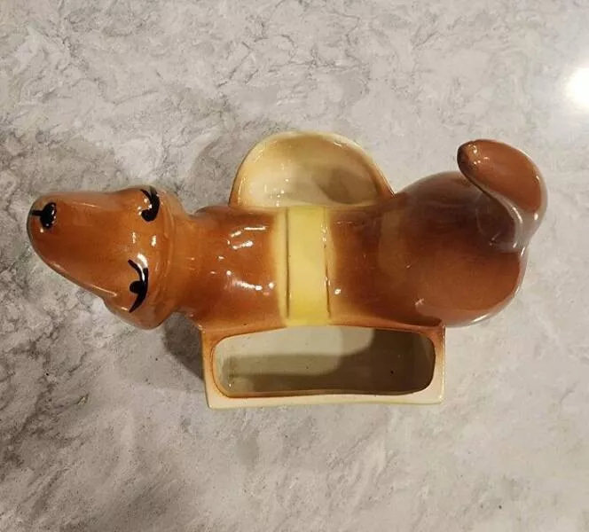 Internet detectives mysteries and antique objects - #28 Ceramic Dachshund with attached dishware