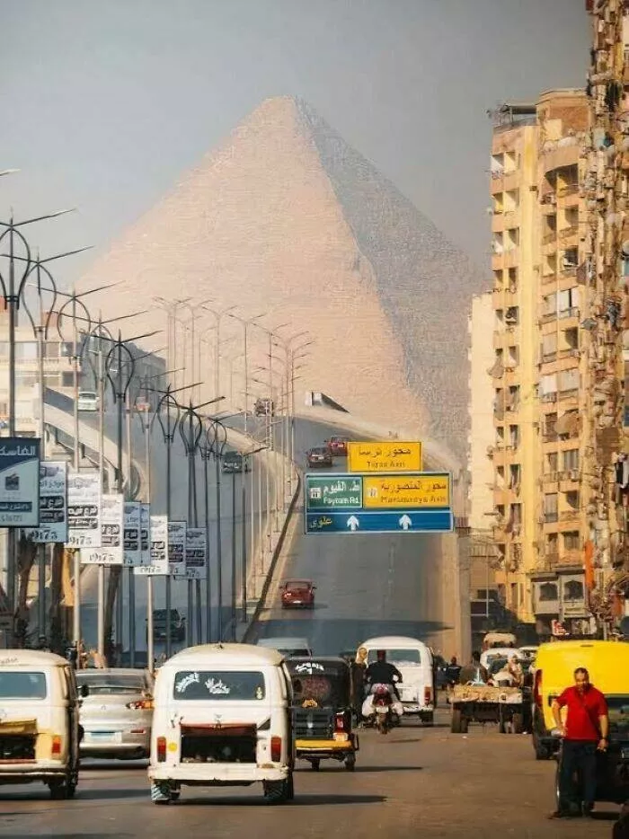 Photos et faits qui changent la perspective - #19 Les pyramides d'Égypte vues sous un autre angle Photos et faits qui changent la perspective - #19 Les pyramides d'Égypte vues sous un autre angle