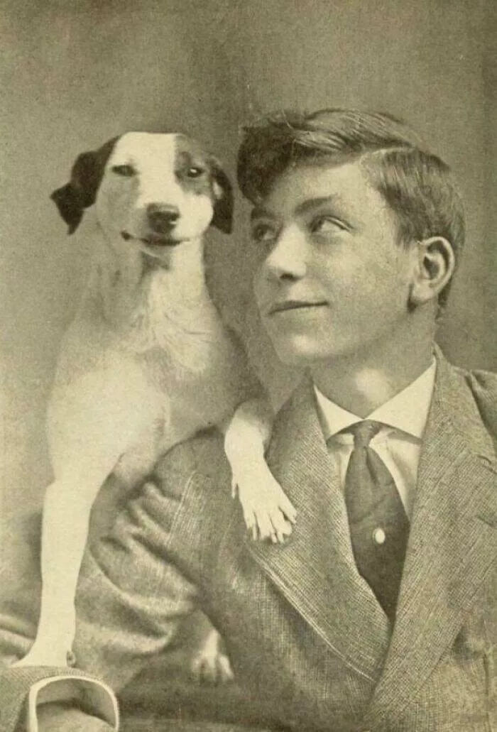 Photos and facts that change your perspective - #4 A man and his dog in the 1920s Photos and facts that change your perspective - #4 A man and his dog in the 1920s
