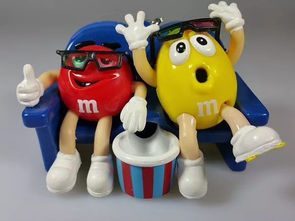 Faits inutiles a connaitre et a oublier - #2 Les M&M’s sont les premiers bonbons mangés dans l'espace Faits inutiles a connaitre et a oublier - #2 Les M&M’s sont les premiers bonbons mangés dans l'espace