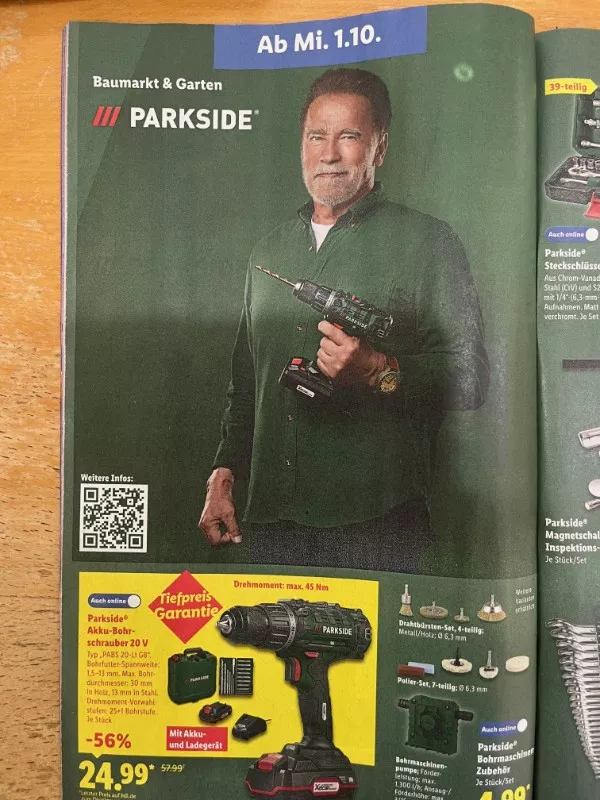 Curiosite et attention avec ces photos - #9 Arnold fait la publicité d'une perceuse bon marché en Allemagne Curiosite et attention avec ces photos - #9 Arnold fait la publicité d'une perceuse bon marché en Allemagne