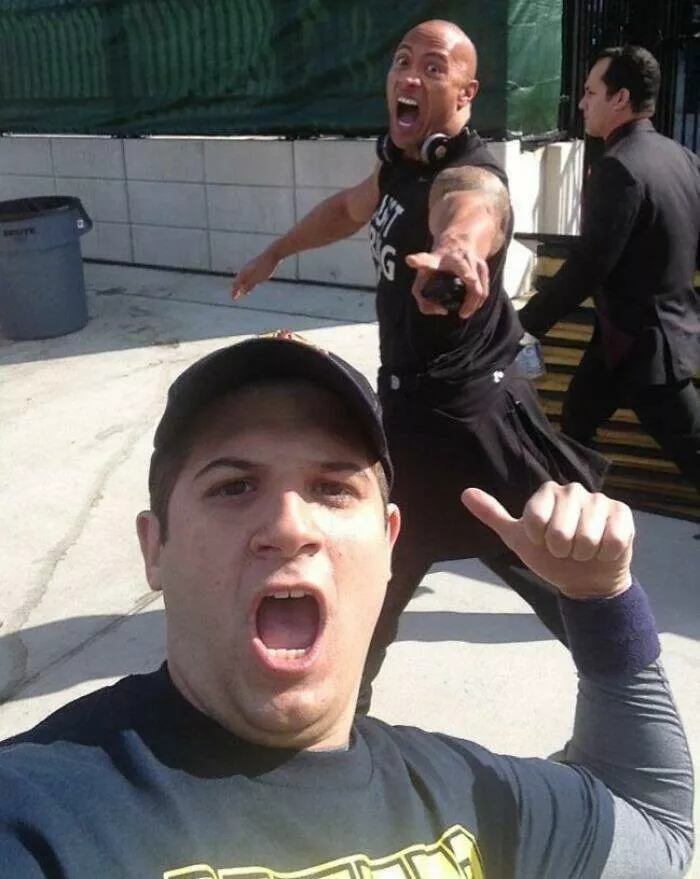 The best hilarious photobomb moments - #15 