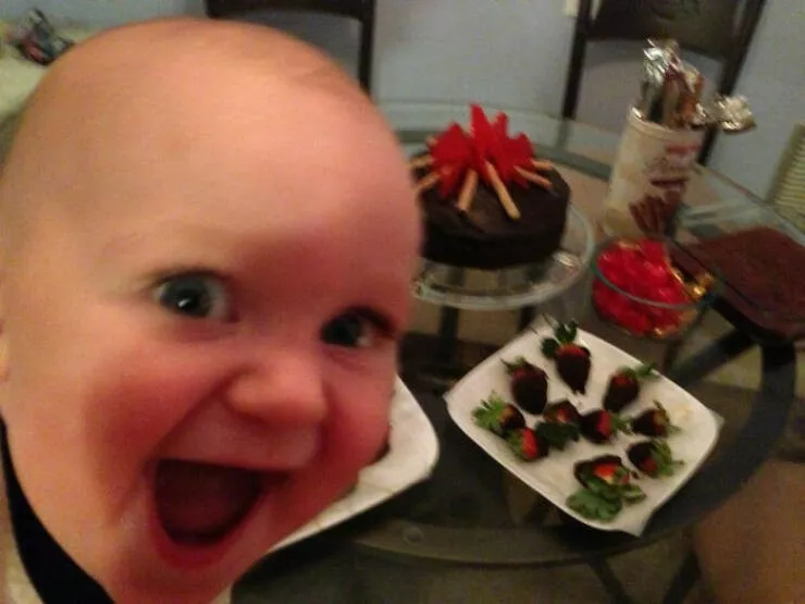 The best hilarious photobomb moments