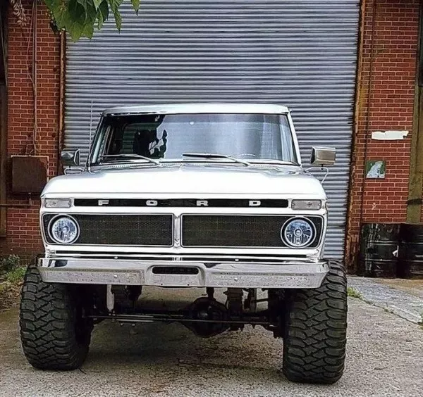 Crazy trucks and unlikely moments - #21 Crazy trucks and unlikely moments - #21