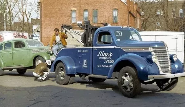 Crazy trucks and unlikely moments - #32 Crazy trucks and unlikely moments - #32