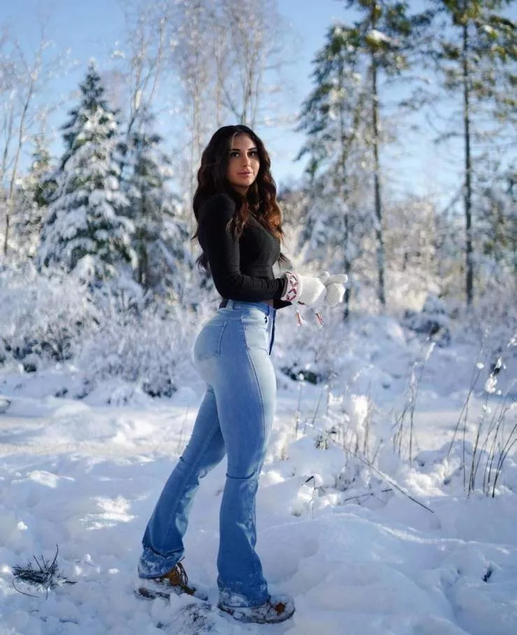 Irresistible beauty and hypnotic eyes - #23 