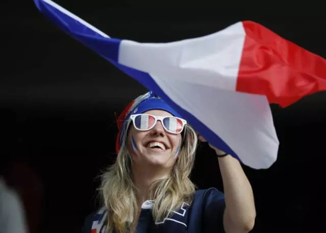 Most sexiest female football fans - #11 
