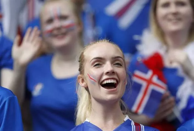 Most sexiest female football fans - #36 