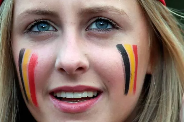 Most sexiest female football fans - #56 