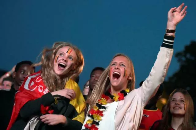 Most sexiest female football fans - #57 