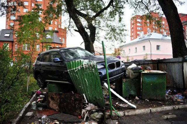 Ca peut se passer quen russie - #12 