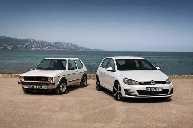44 classic cars vs their modern versions - #16 